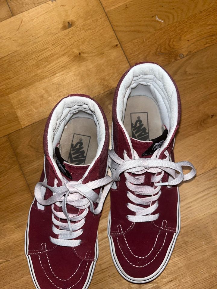 Vans Skateboard Shoe Schuh 40 dunkel Rot high Bordeaux in Bönen