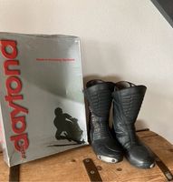 Selten getragene daytona Motorradstiefel schwarz Strive GTX 42 Bayern - Seeg Vorschau