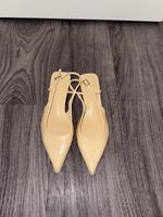 Pointed heeled sandals in butter Hamburg Barmbek - Hamburg Barmbek-Nord Vorschau