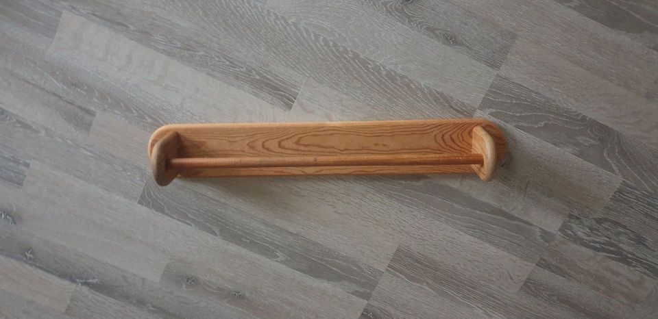 Holz Handtuchhalter in Büdelsdorf