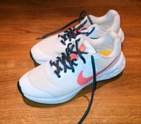 Nike Schuhe 36,5 Nordrhein-Westfalen - Wegberg Vorschau