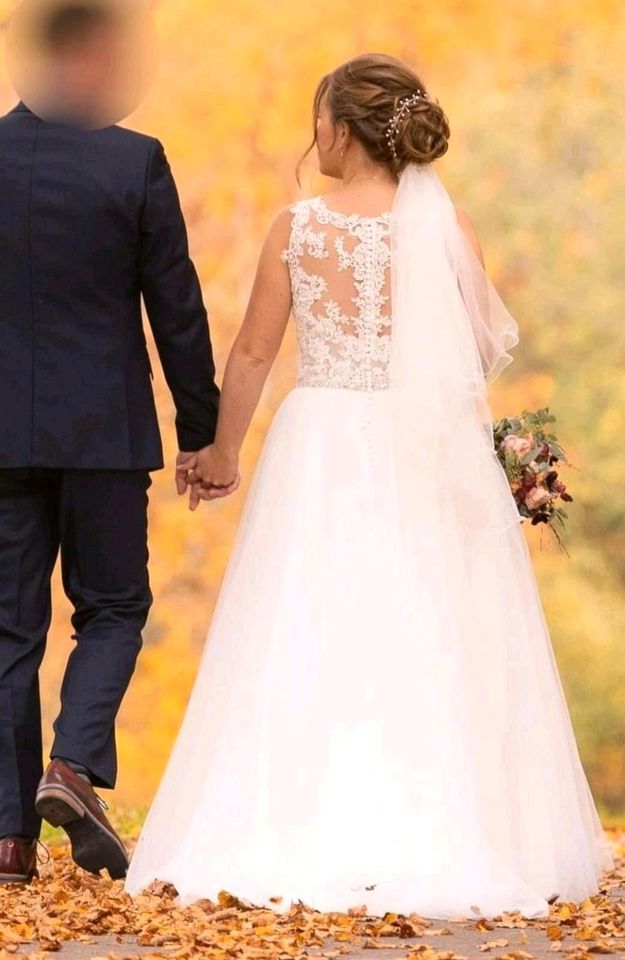 Hochzeitskleid Brautkleid | 38/40 ǀ Neupreis 1250€ | Tattoospitze in Kempten