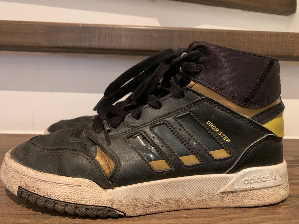 Adidas Drop Step 38 2/3 in black / gold in Hamburg