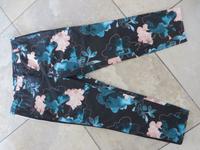 TOP Hose  Comma schwarz bunt Gr. 40 (38) Stretchhose 7/8 Bayern - Bogen Niederbay Vorschau