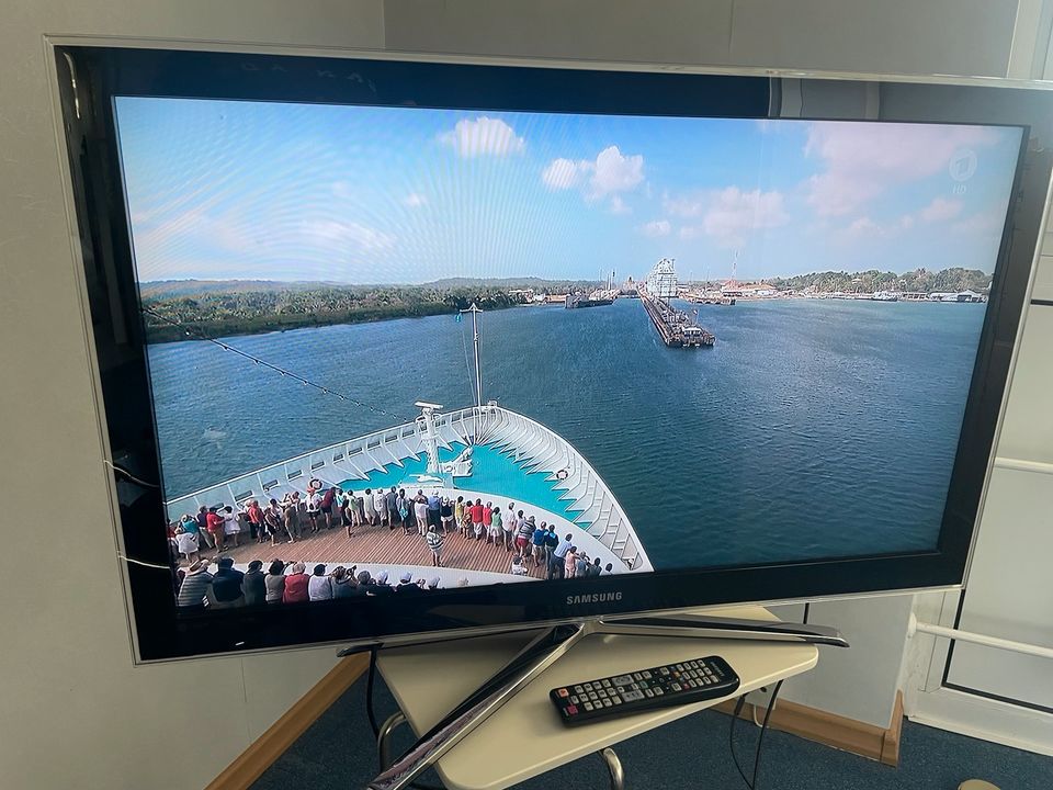 40“ Samsung TV in Düsseldorf