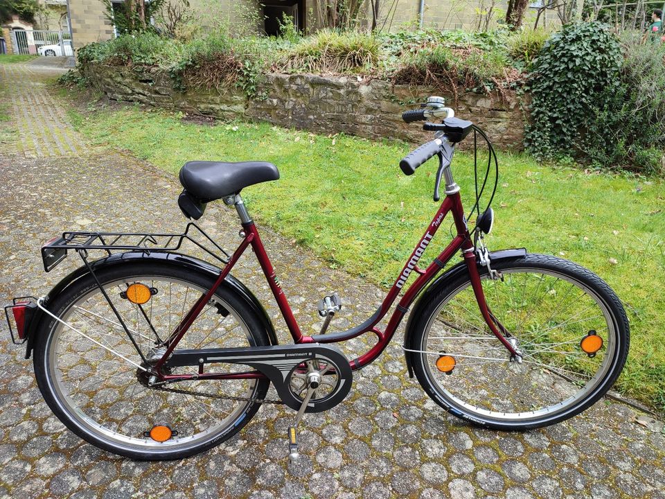 Diamant Topas Damen Fahrrad Vintage 26 Zoll, rot Größe L/50, top in Berlin