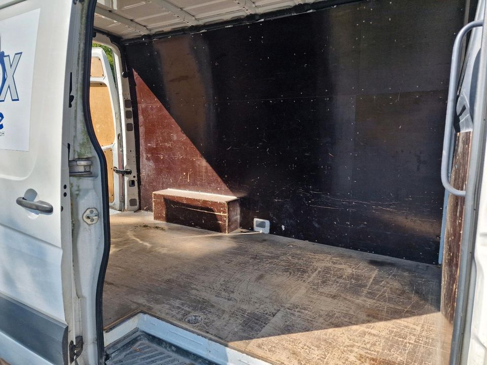 Bulli mieten VW Crafter vermieten Pkw Transporter Kastenwagen in Warstein