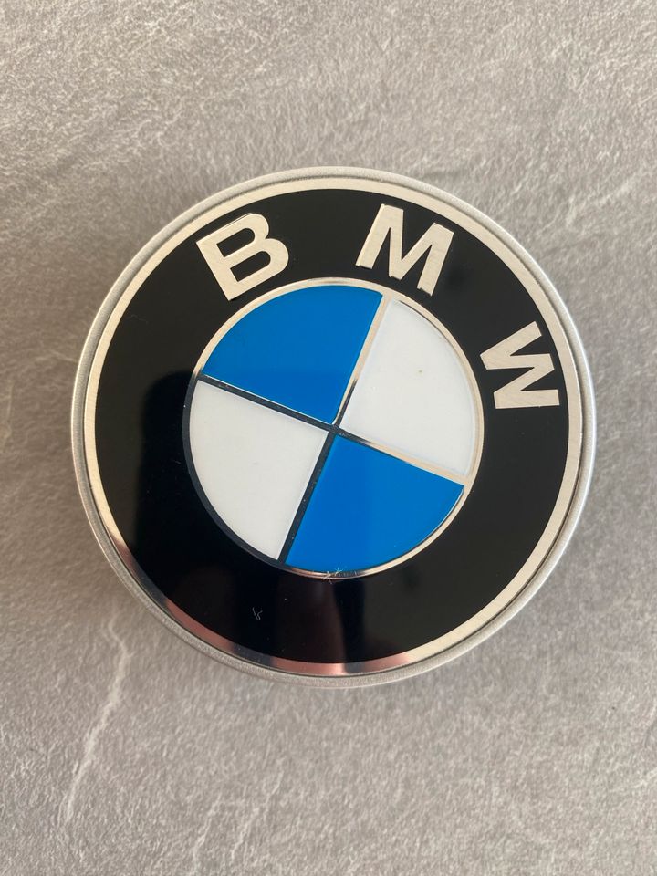 BMW Nabendeckel Felgendeckel in Paderborn