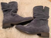 Wildleder Stiefel Langschaft Gr 4 37 Grau Anthrazit Weitschaft Berlin - Karlshorst Vorschau