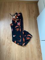 Vero Moda Hose bunt Sommer schwarz orange XS 34 lang München - Maxvorstadt Vorschau
