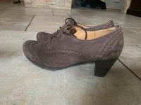 Gabor comfort Budapester Wildleder braun Absatz Gr 38 / 5 Berlin - Charlottenburg Vorschau