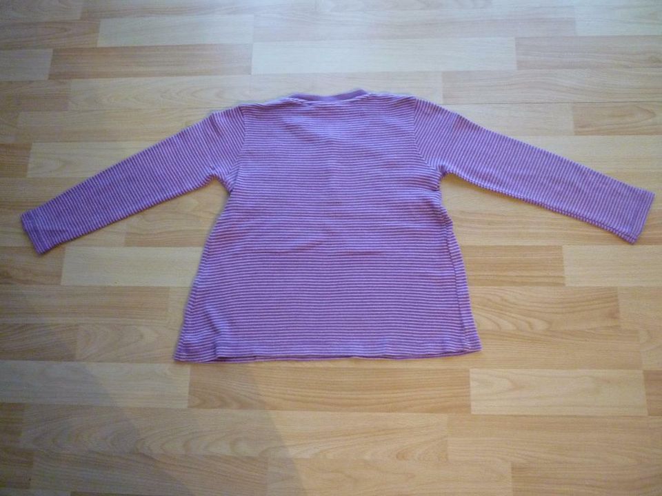 Kinder Mädchen Shirt Tunika Hängerchen 122 lila gestreift Blumen in Wegscheid