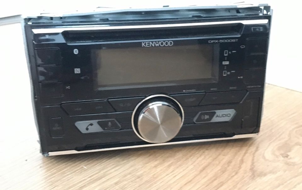 Kenwood Radio - DPX5000BT in Eisenberg 