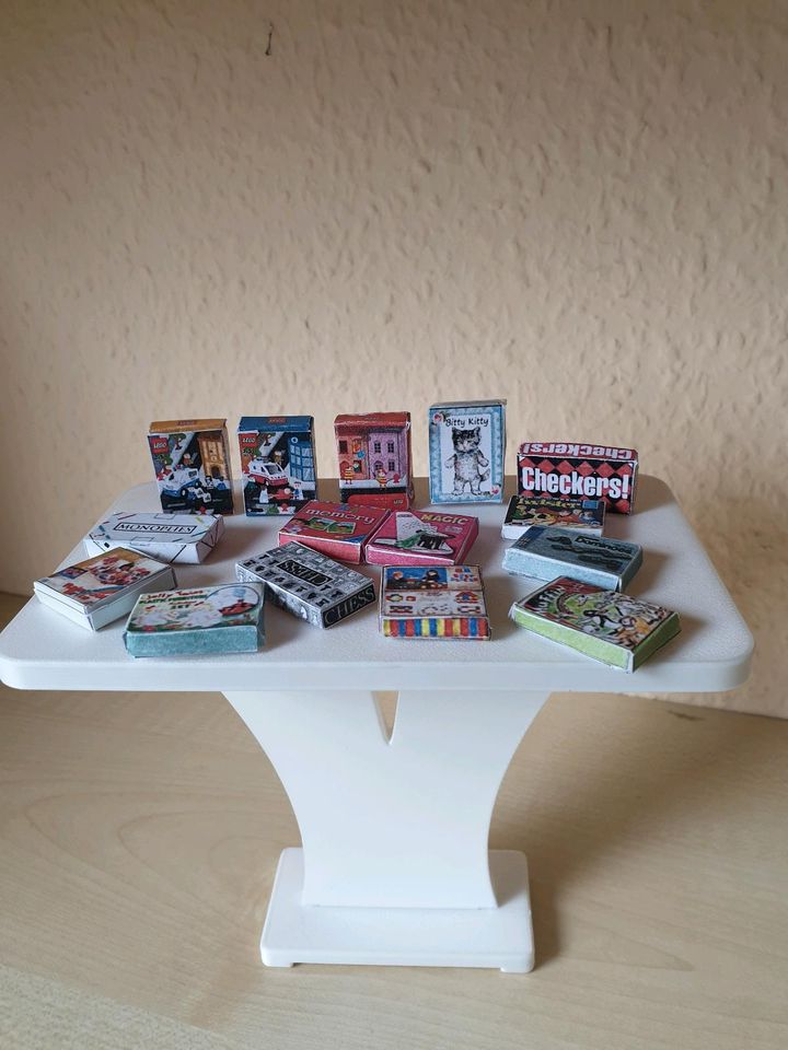 15 Stück Miniature Brettspiel( Simulation )für Puppenhaus in Legden