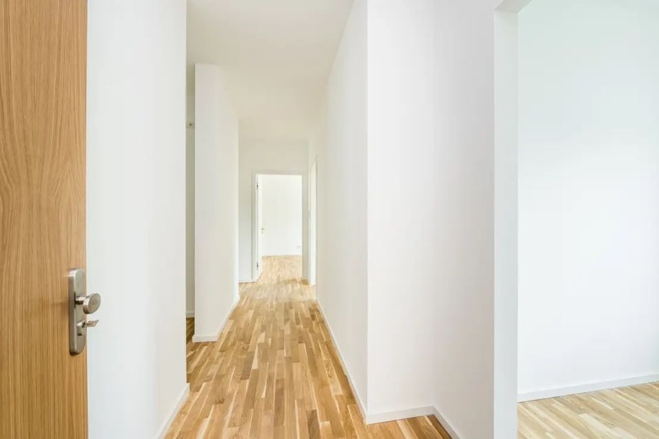 PROVISIONSFREI: Neubauwohnung mit separat ausgebautem Hobbyraum (57,19 m²) im DG (3 Zimmer + DG) in Berlin