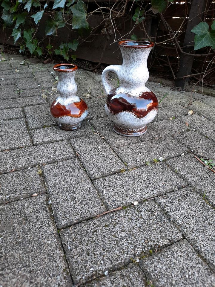 2 Keramik Vasen. 21 cm und 27 cm hoch, siehe Fotos in Saarbrücken