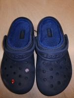 Crocs Latschen Clogs dunkelblau gefüttert J1 gr 33 34 Nordrhein-Westfalen - Gladbeck Vorschau