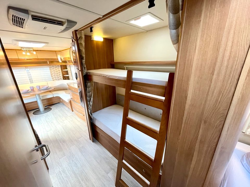 Wohnwagen Fendt 650 Opal 6 Schlafplätze Etagenbett Klima Dusche in Offenburg