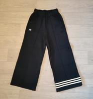 adidas Jogginghose weiß, Größe S, wide Niedersachsen - Emden Vorschau