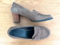 Orig. TOMMY HILFIGER PUMPS**Wildleder**41 super bequem!! hoher NP München - Hadern Vorschau