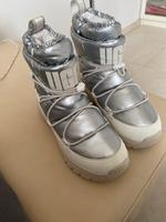 UHG Boots Gr. 40 Silber weiß neu Baden-Württemberg - Sindelfingen Vorschau