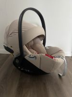 Cybex Cloud Z i-Size Ferrari SilverGrey SUPER ZUSTAND mit Zubehör Bochum - Bochum-Wattenscheid Vorschau