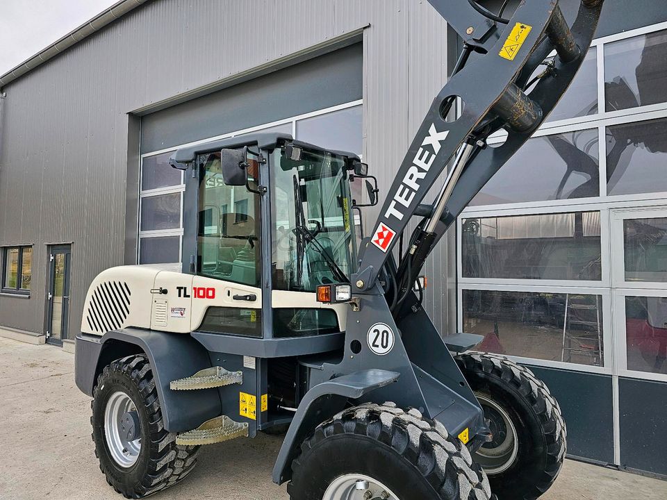 *TEREX TL100* (INKL MWST) 6to Radlader Hoflader Lader Schaufel Palettengabel ähnl. Yanmar V100 V120 V80 Schaeff SKL844 SKL854 SKL834 in Wettringen