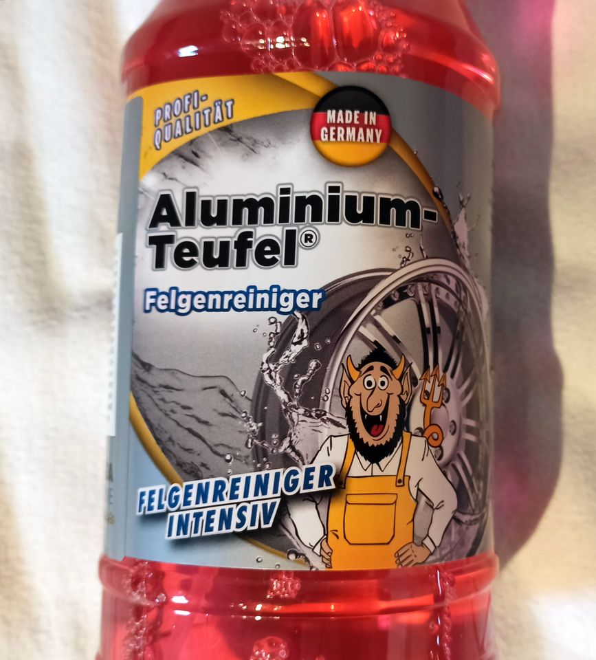 Tuga Chemie Aluminium Teufel rot 1 Liter Aluteufel Felgenreiniger in Bedburg
