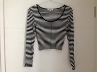 Koton Crop-Strickpullover schwarz-weiß-gestreift, Größe M Altona - Hamburg Ottensen Vorschau