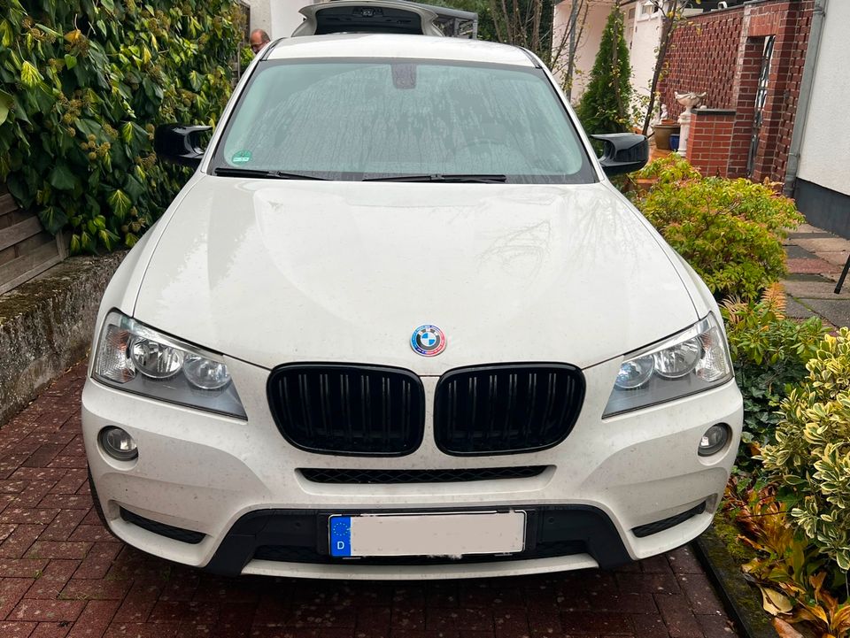 Nieren NEU BMW X3 F25 VFL M Grill Schwarz Hochglanz Kühlergrill in Bonn