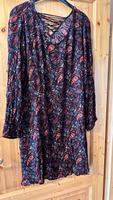 Kleid / Tunika neu bonprix Größe 46 Niedersachsen - Cadenberge Vorschau