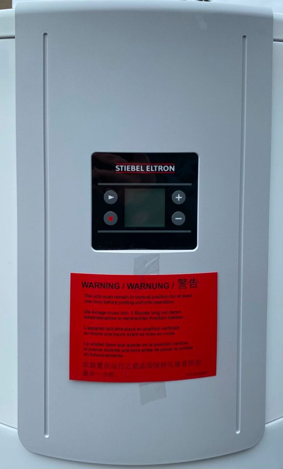 Stiebel Eltron Warmwasser-Wärmepumpe WWK 220 electronic weiß, Großhandelwaren kaufen Restposten Paletten in Tanna