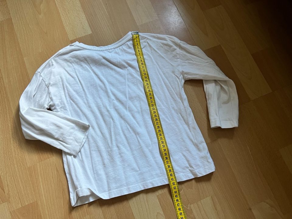 Zara Schwan Langarmshirt Gr.110 in Düsseldorf