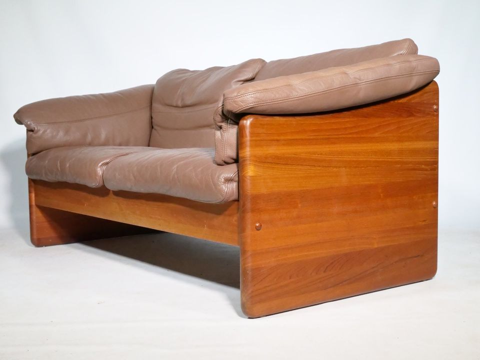 Teak Massivholz Leder Sofa 70er Mikael Laursen Danish Design Skan in Mainz