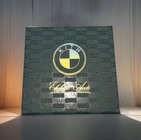 BMW KITH ROUNDEL 24k gold nr 500 von 1602 neu Niedersachsen - Wolfsburg Vorschau