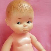 Alte spanische Puppe 50er Jahre vintage retro Püppchen Baby Famos Hessen - Solms Vorschau
