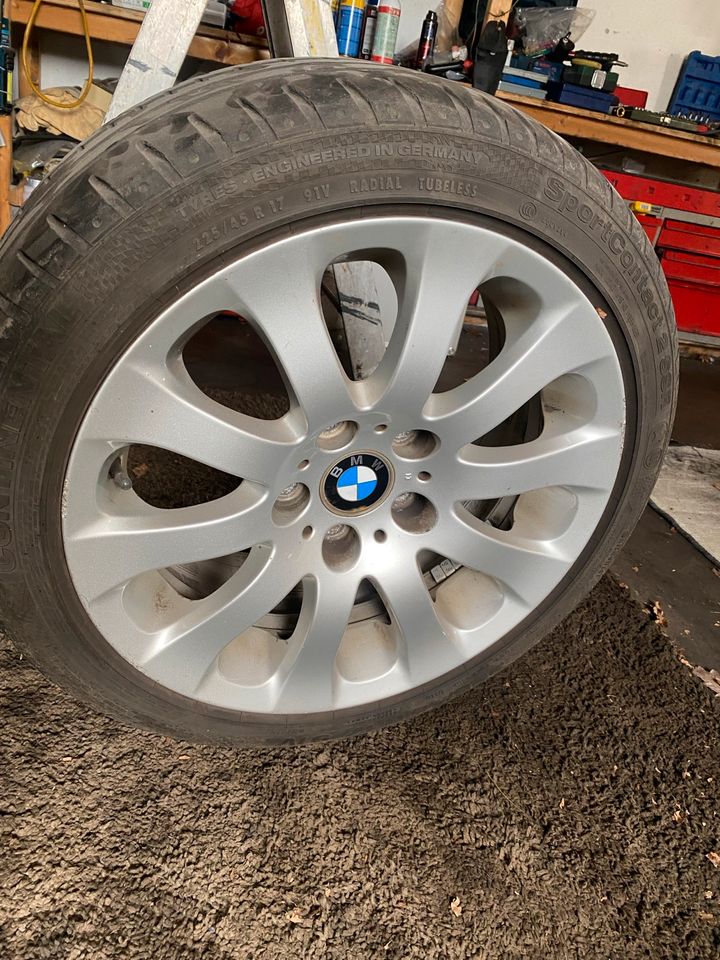 Verkaufe 17‘  4stk BMW Alufelgen in Moers
