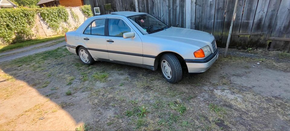 ‼️Pkw Mercedes Benz c180‼️ in Müncheberg