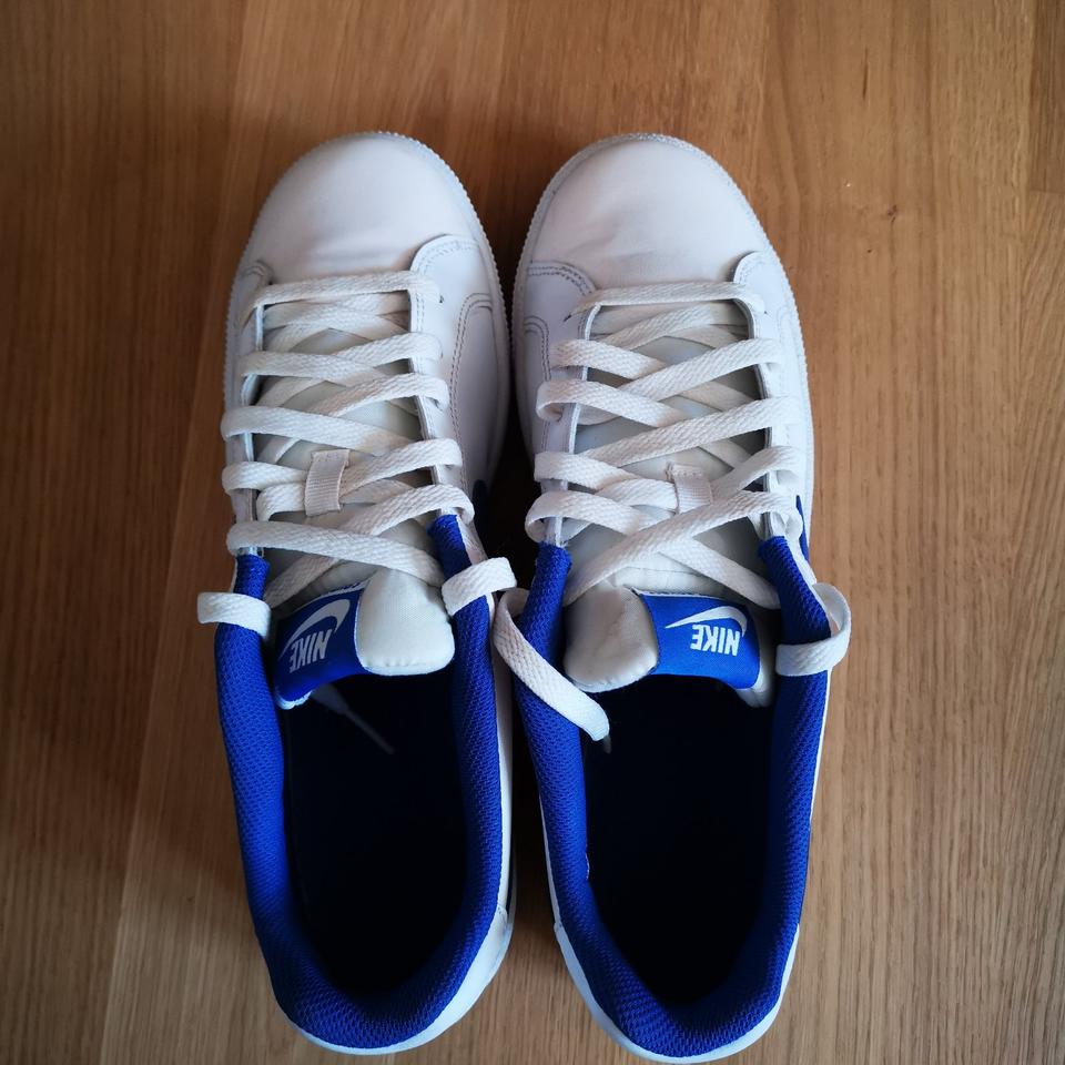Nike Court Royale Sneaker Herren | Weiß Blau | EU44 | Gebraucht in Kelkheim