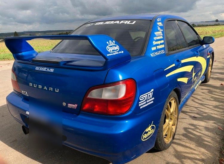 Subaru WRX STI 2.0 bi 2003 original linkslenker in Neckarwestheim