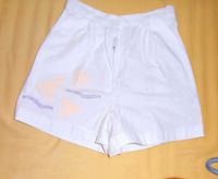 weiße Sommershorts mit Schiffen Tennishose Größe 36 /38 Kr. München - Neubiberg Vorschau