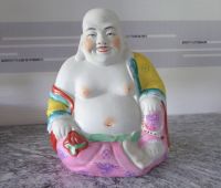 Großer Buddha/ Buddhafigur weiß m. buntem Gewand ausdrucksstark Nordrhein-Westfalen - Gladbeck Vorschau