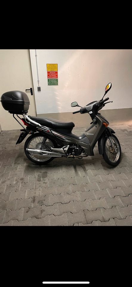 Motorrad Honda Innova 125 ANF Tüv Neu!! Wenig Km!! FESTPREIS‼️ in Unterhaching