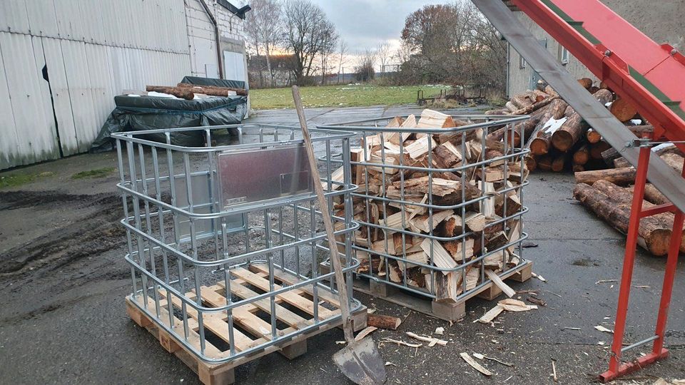 Kaminholz Brennholz Feuerholz Anzündholz Sackware 06711 Zeitz in Münchenbernsdorf