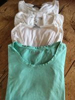 T-Shirt Paket.. H&M! FB Sisters! Größe! Shirts Weiß/Mint Bayern - Gauting Vorschau