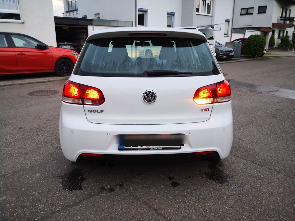 Golf VI R-Line Paket 1,4 TSI 118KW (160PS) in Leonberg