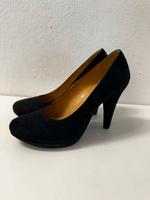 Pelle High Heels Gr. 38 schwarz Bayern - Blaichach Vorschau