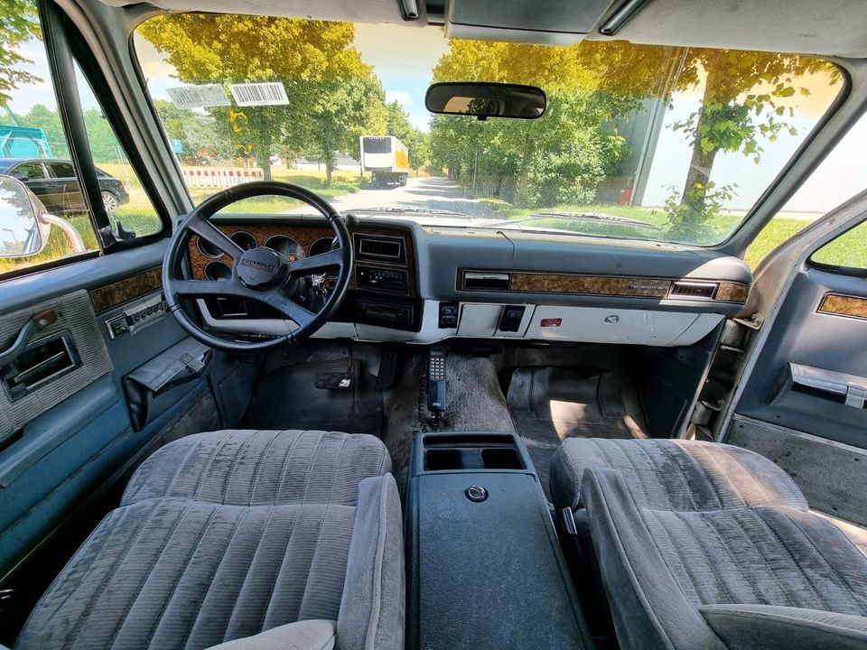 Chevrolet Suburban |V8, 7.4l, 454cui, Automatik| in Wörth an der Isar
