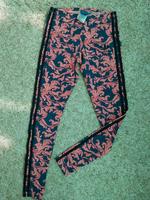 orginal adidas leggings Hose florales Muster in Gr.34 xs Baden-Württemberg - Bretten Vorschau
