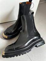 Maje Stiefel 38 neu und ungetragen Bikerboots Hamburg-Nord - Hamburg Langenhorn Vorschau